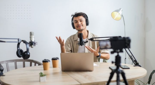 How to Monetize Your Podcast: A Practical Guide